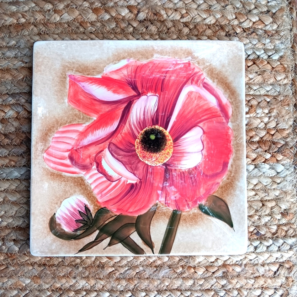 Today's Living by GB Retailers Square Floral Plate